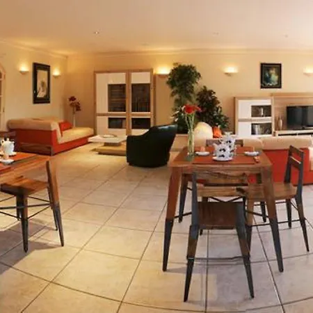 Champenois 4*