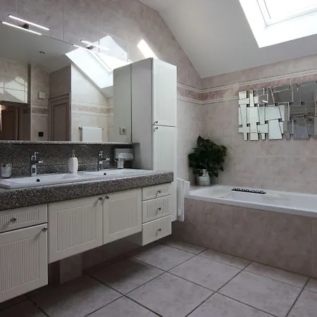 Oda ve Kahvaltı Champenois Châlons-en-Champagne