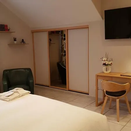 Champenois Oda ve Kahvaltı Châlons-en-Champagne