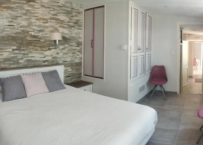 Champenois 4* Châlons-en-Champagne